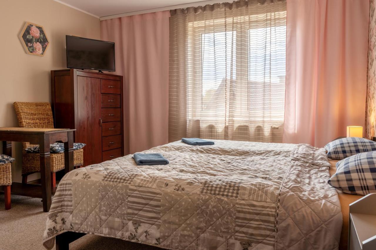 Gosciniec Skolimowka Restauracja I Pokoje Ze Sniadaniem Na Kaszubach Chmielno Dış mekan fotoğraf