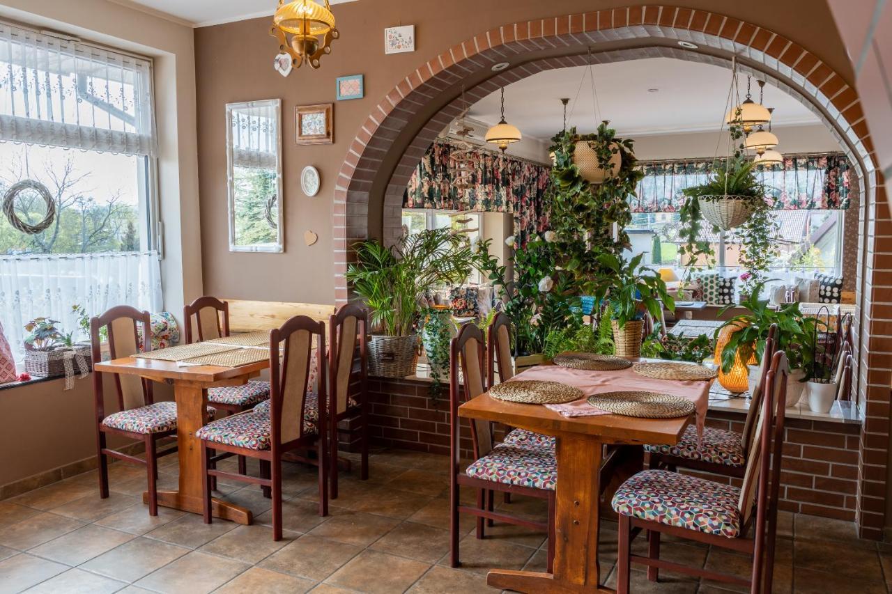 Gosciniec Skolimowka Restauracja I Pokoje Ze Sniadaniem Na Kaszubach Chmielno Dış mekan fotoğraf